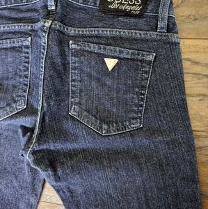 GUESS BLUE JEANS PANTS mid rise, zipper & button closure